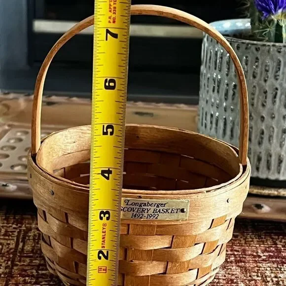 Longaberger 1992 Discovery Basket - Picture 2 of 7
